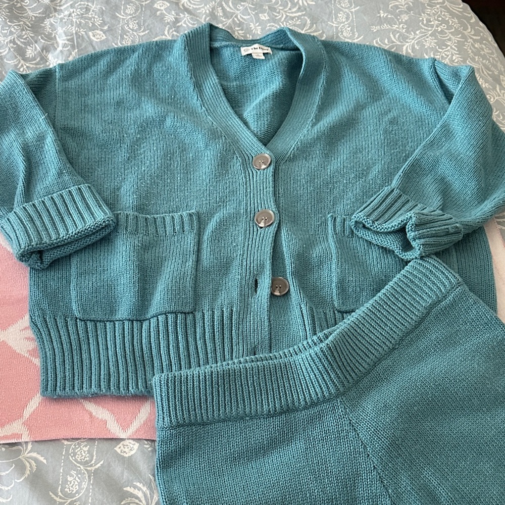 Elegant Teal Cardigan Set